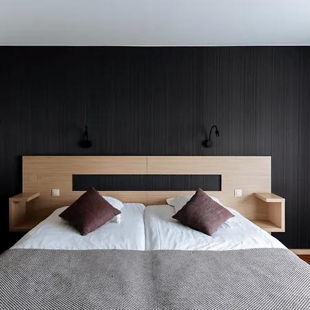 Hotel Cosmopolite Nieuwpoort-bad 4*