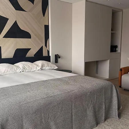Hotel Cosmopolite Nieuwpoort-bad 4*